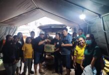 Omk Emaus Sorong Salurkan Donasi Korban Kebakaran Pasar Baru Pada Posko KKSS Kota Sorong Omk Emaus Sorong Salurkan Donasi Korban Kebakaran