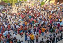 Tiba di Gereja Katedral, Ribuan Umat Katolik Tumpah Ruah Sambut Mgr. Piero Pioppo Ribuan Umat Katolik