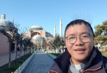 AKU PERCAYA AKAN ROH KUDUS! Pembaharuan Karismatik Katolik Bagian Utuh Gereja Katolik