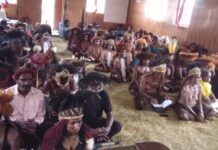 Seminar dan diskusi Bersama OMK Stasi Sto.Yohanes Pembaptis Yogonima Paroki Kristus Gembala Kita Pugima Wamena