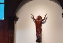 Misa Pembukaan Pertemuan Komisi Komsos Regio Papua: Berjalan Bersama Mewartakan Kristus Melalui Media Sosial