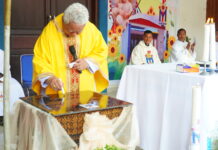 Mgr. Hilarion Datus Lega Memberkati Dan Meresmikan Biara SPM dan Sekolah SMP Berpola Asrama di Tambrauw