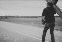 Renungan Harian: Menjadi Pribadi Yang Semakin Teguh Dalam Iman