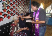 Klinik Pratama Elisabeth Dan Paroki St. Fransiskus Xaverius Makbusun Lakukan Pelayanan Orang Sakit