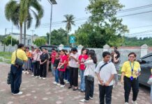 Anak-Anak Remaja Paroki Imanuel Sanggeng Peduli Dengan Orang