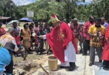 Peletakan Batu Pertama TK/PAUD YPPK Santo Carlo Acutis di Kumurkek, Tonggak Pendidikan Generasi Muda Maybrat