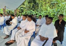Uskup Hilarion Datus Lega Buka Pembekalan Frater di Meyes, Tekankan Kesetiaan pada Panggilan