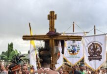 Pentakosta di Papua: Salib IYD Menjadi Jembatan Damai Perjumpaan Lintas Golongan untuk Perdamaian dan Kelestarian Alam